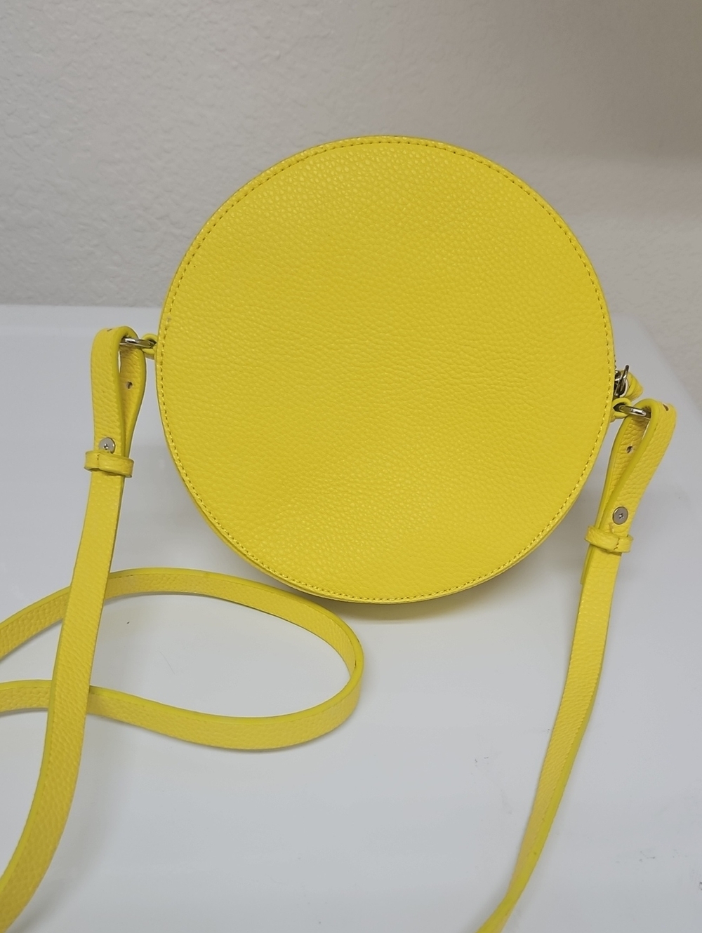 Chelsea28 Yellow Round Circle  Crossbody Shoulder Bag From Nordstrom Never Used